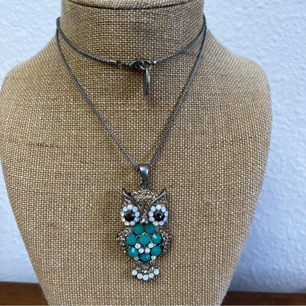 🦉 FINAL DISCOUNT: Silver & Blue Owl Pendant Necklace with Crystal Accents
